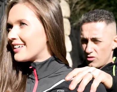 Чешский гопник трахает воспитанную девушку из хорошей семьи