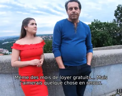 Пожилой муж не смог удовлетворить молодую жену и обратился за помощью