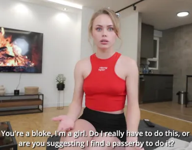 Сводная сестра практикует технику минета на моем члене